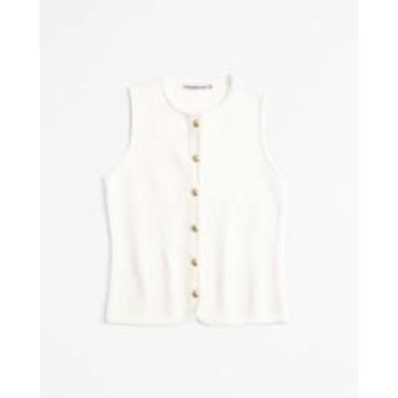 Abercrombie Sweaters - Abercrombie The A &F; Mara Crew Sweater Vest in Cream